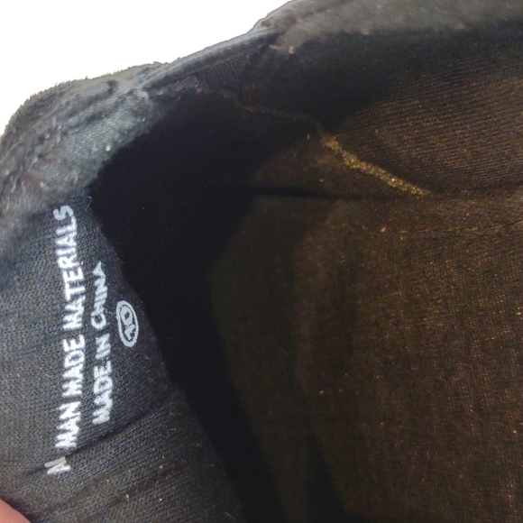 Soda "Reign" Black Classic Slip On Memory Foam Low Top Closed Toe Sneaker - Picture 10 of 12